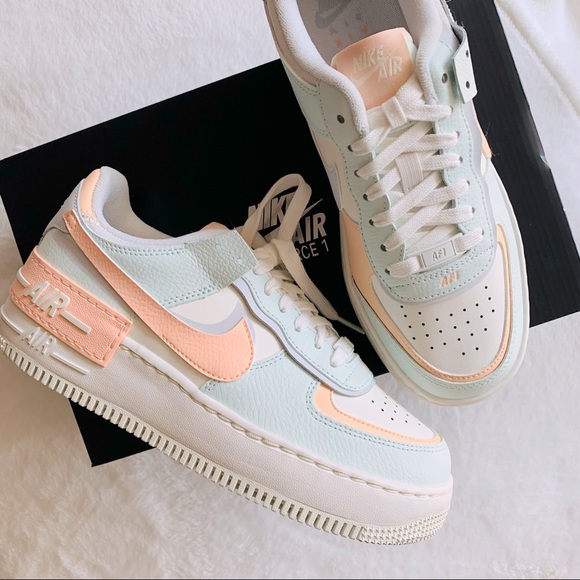 Nike Air Force 1 Shadow - Picture 4 of 11